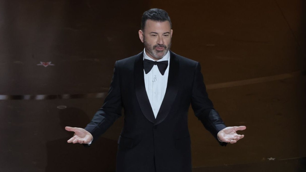 Jimmy Kimmel Shares Video Of An 'Omen' He Found In His Home After Son's ...