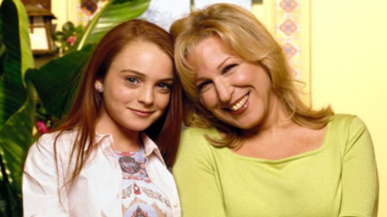 Know Why Bette Midler Thinks Sitcom With Lindsay Lohan Was a 'Big Mistake'