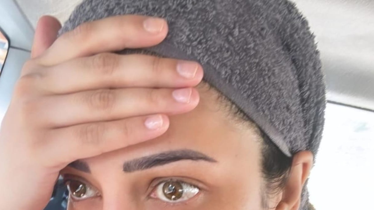 Shruti Haasan leaves house in 'chaos' wearing towel on head; posts funny pic