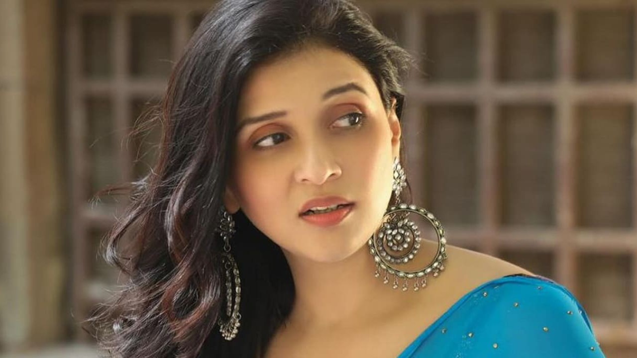 Mannara Chopra