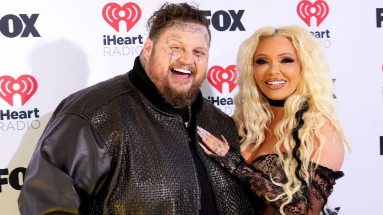 Jelly Roll's Wife Bunny XO Connects with Late Ex Tony Through a Medium: 'I Was Shook'