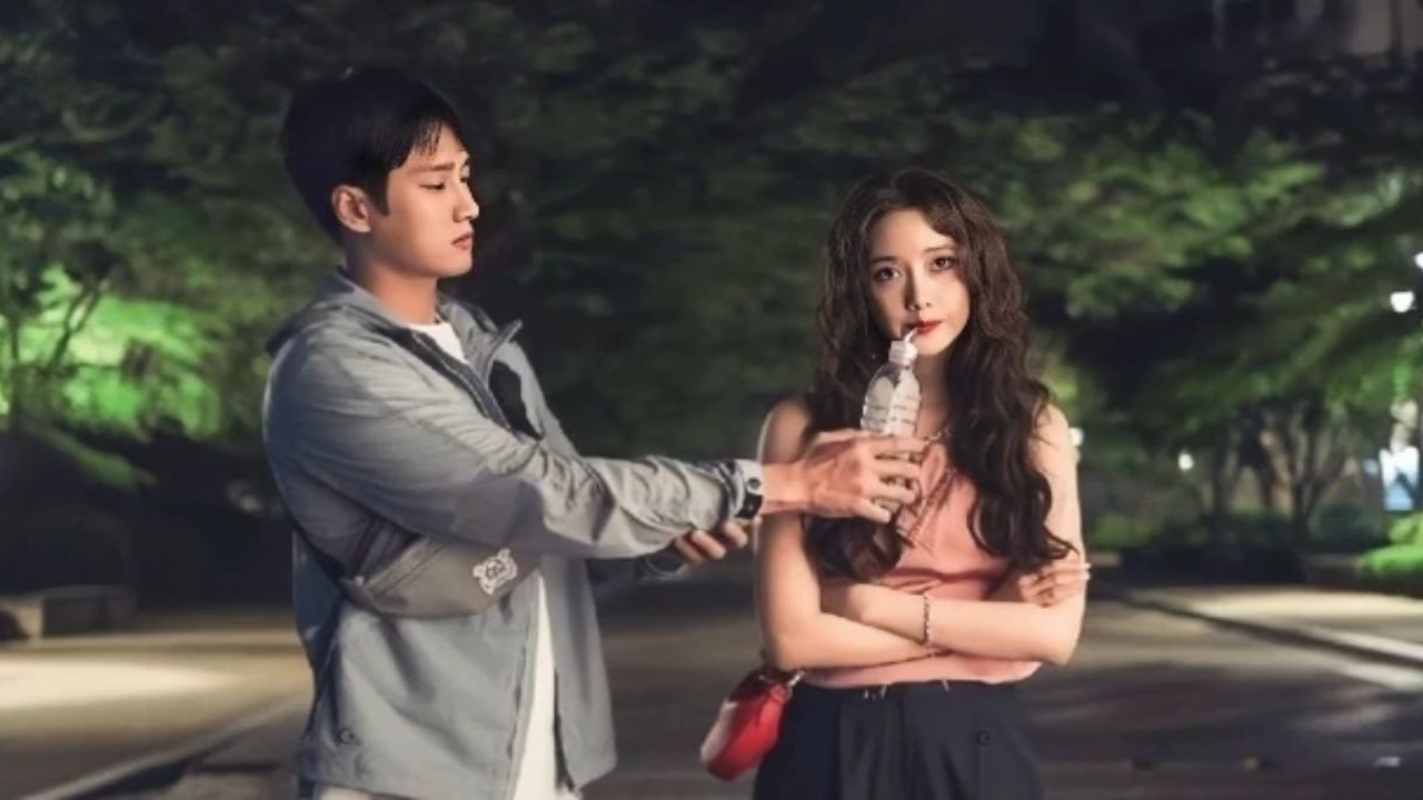 Ahn Bo Hyun and YoonA in Pretty Crazy; Image Courtesy: CJ Entertainment