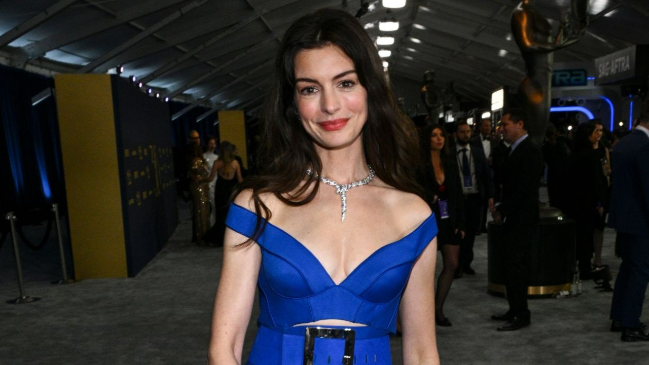 Anne Hathaway Weight Loss Story: How She Lost 25 Pounds for Les Misérables