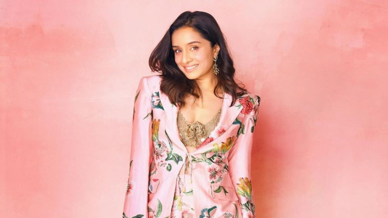Shraddha Kapoor has hilarious response as fan proposes to her days after making relationship with Rahul Mody Instagram official