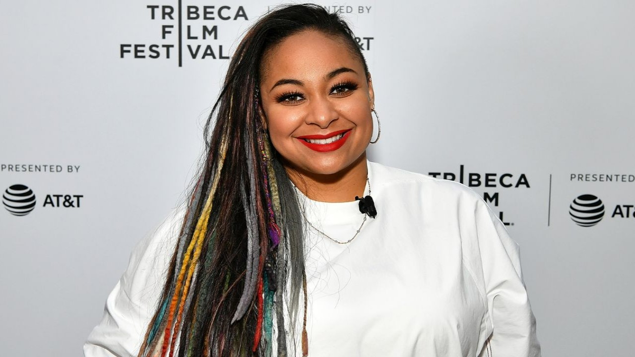 Raven-Symoné’s Weight Loss: How She Lost 40 Pounds By Quitting Sugar 