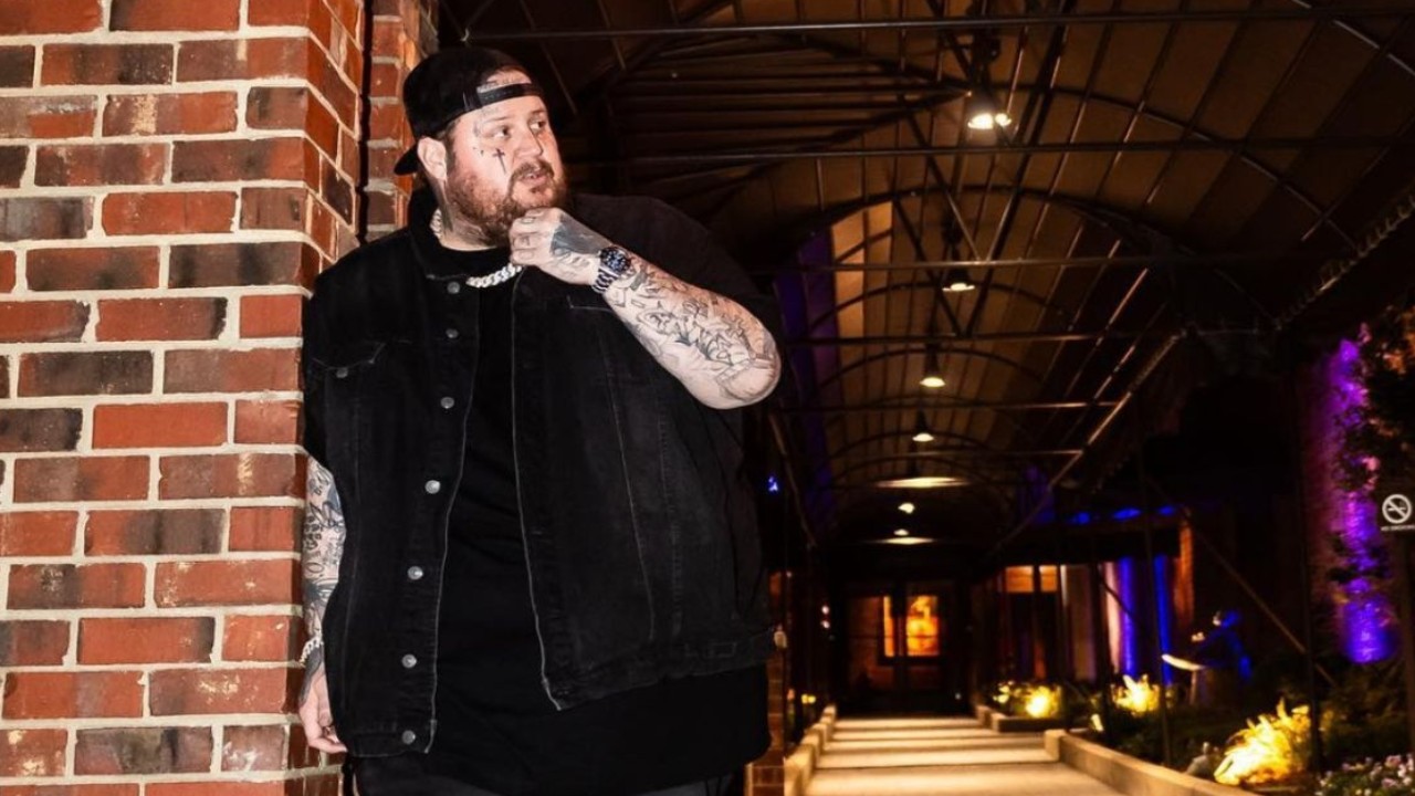 Doing Two To Three Miles A Day': Jelly Roll Reveals He Lost Nearly 70 Pounds While Preparing For 5K