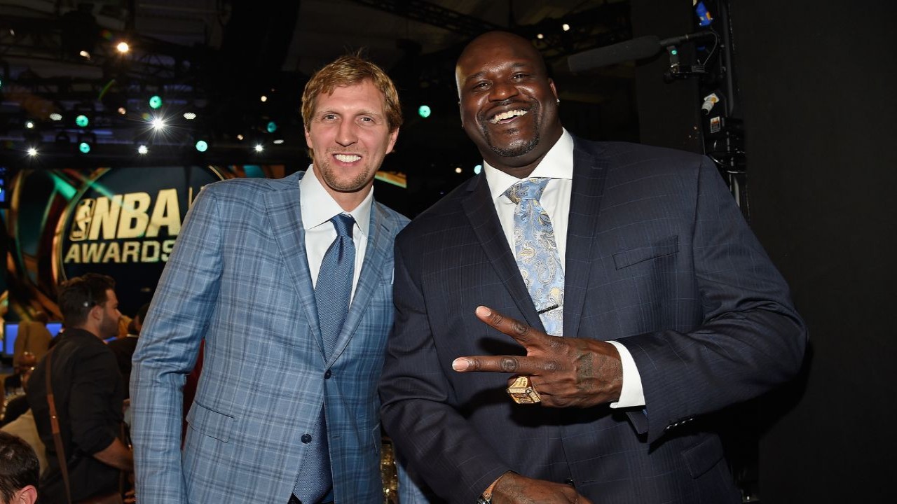 Shaquille O'Neal and Dirk Nowitzki (Credit: Getty Images)