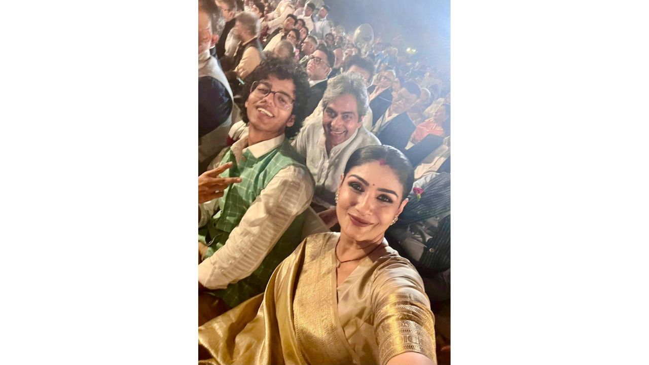 Raveena Tandon with her family at PM Modi's oath ceremony