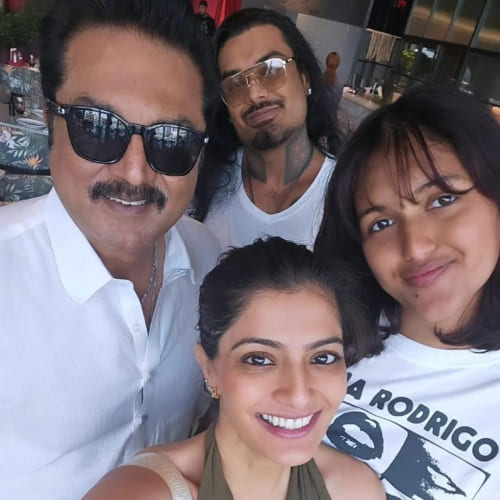 Varalaxmi shares pictures and videos from her wedding shopping in Dubai