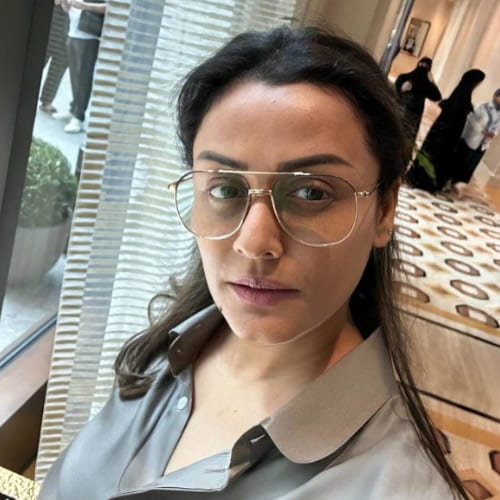 Namrata Shirodkar shares photo series from her London trip