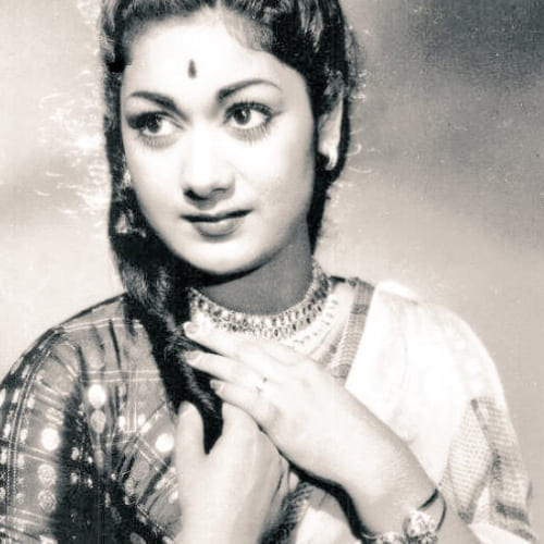 Late Actress Savitri (PC:X)