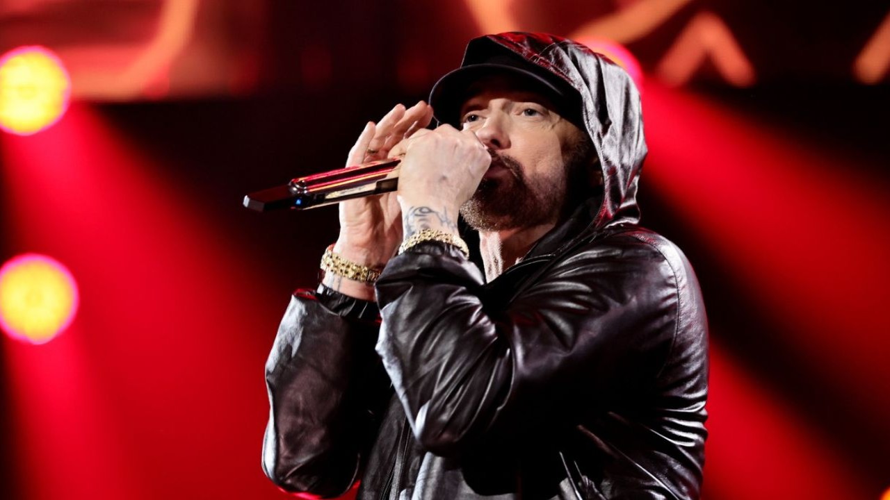 Eminem (via Getty Images)