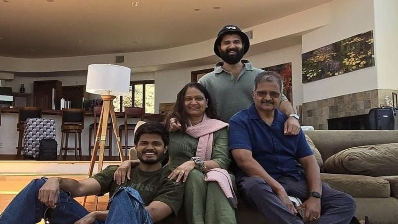 A tour of Vijay Deverakonda’s holiday home in USA and it is all things luxurious