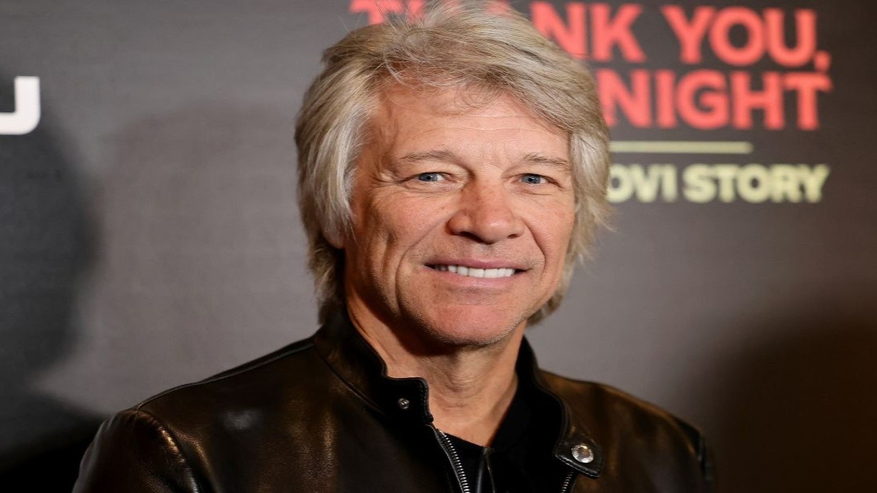 Jon Bon Jovi Fans Demand Refunds For Autopen CDs