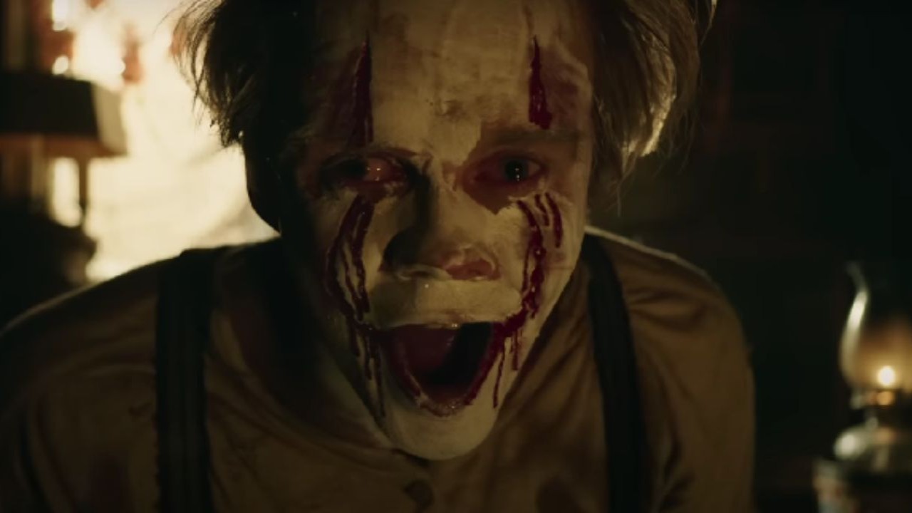 A glimpse of Bill Skarsgård  from The It Chapter 2 (Credit: Youtub/ Warner Bros. Pictures)