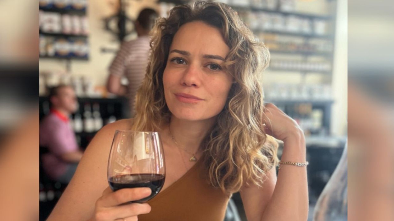 Bethany Joy Lenz Reveals Savoring Paris Role Took Her Back To Haley's Early One Tree Hill