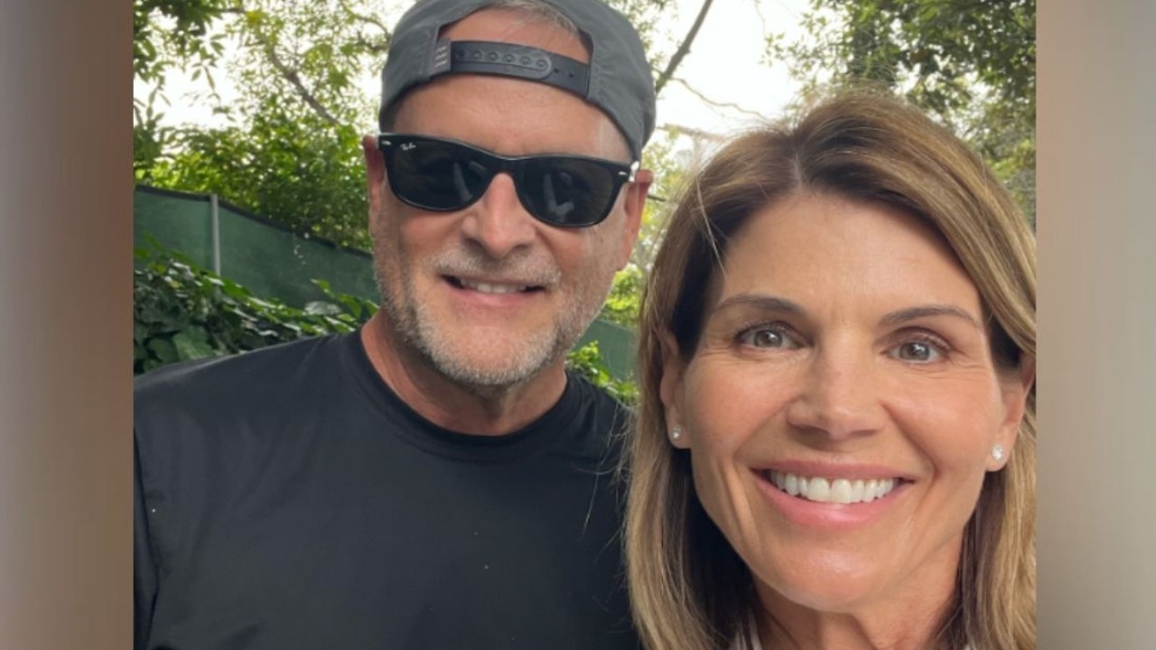 Dave Coulier And Lori Loughlin Have Surprise Full House Reunion