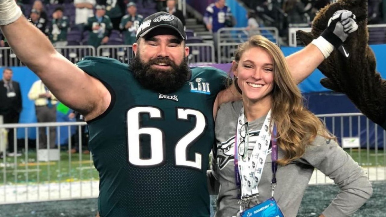  Kyle Kelce, Wife of Former Eagle Star, Slams Her Pregnancy Rumors; Says ‘Really Lights My Fire’