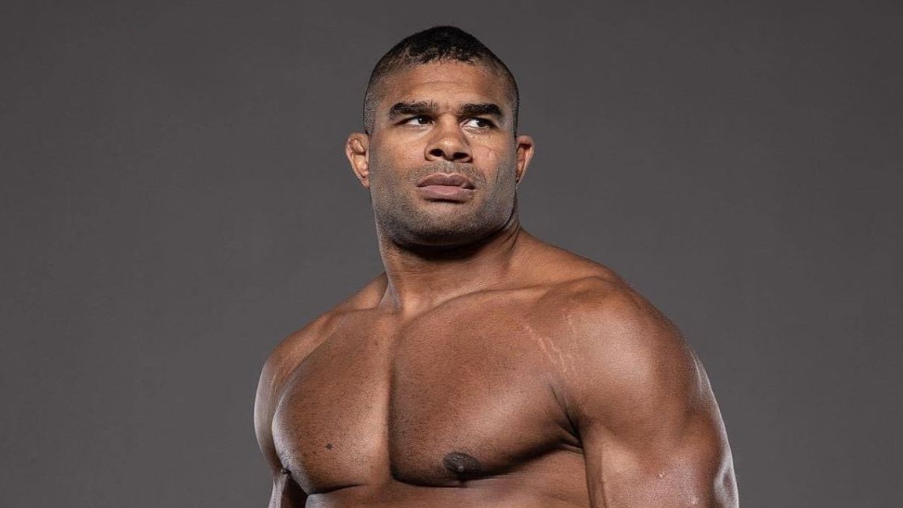 Image Courtesy: Alistair Overeem's Instagram