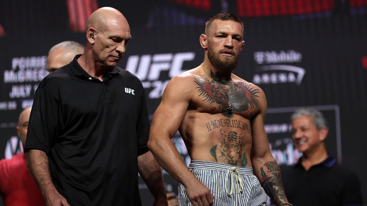 Dana White Warns 10X Bigger Conor McGregor Could Face Similar End as Ronda Rousey