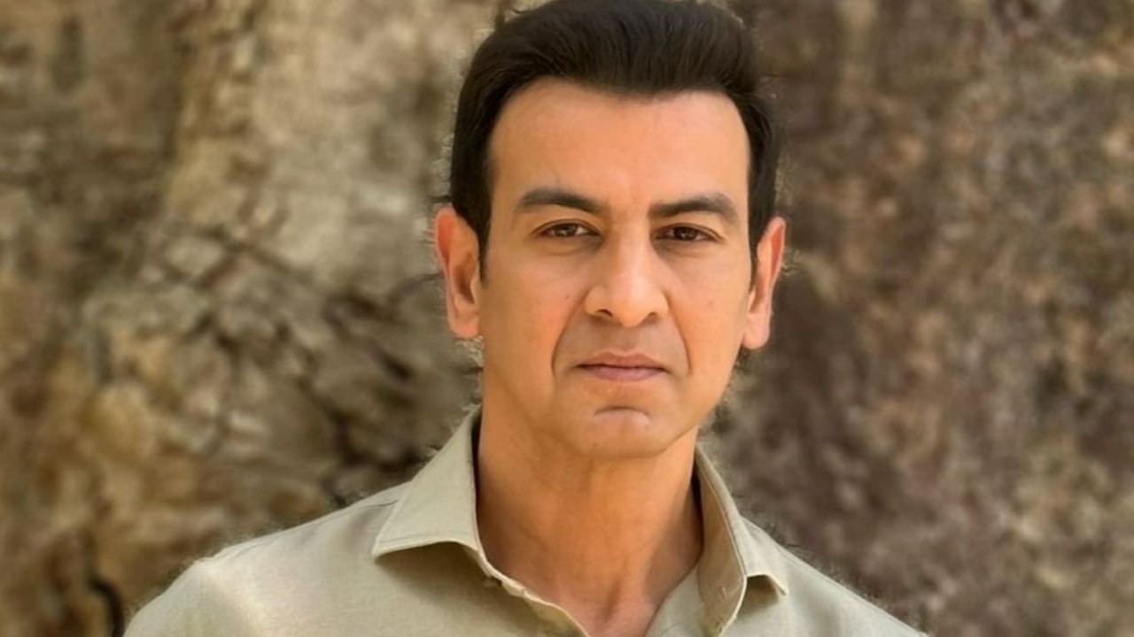 Ronit Roy 