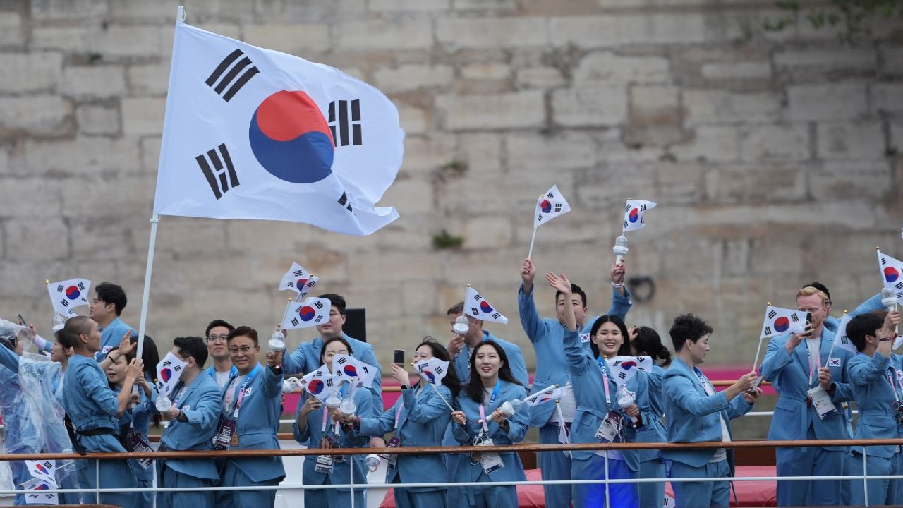 South Korean delegation at 2024 Paris Olympics; Image Courtesy: Getty Images