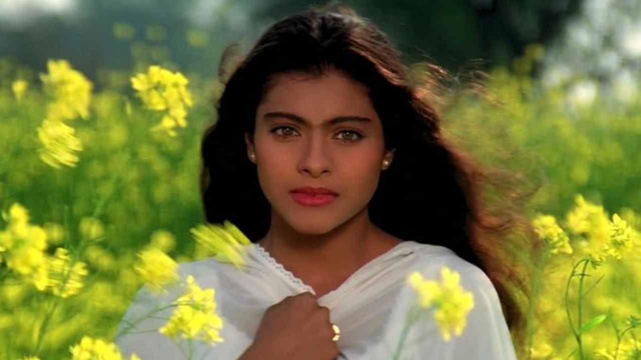 Did you know ‘tomboy’ Kajol used to apply a ‘plate of curd’ over Aditya Chopra’s hair on DDLJ set?