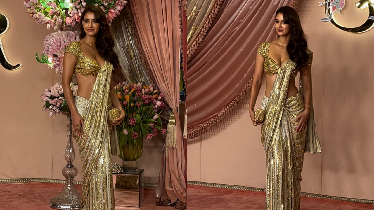 Disha Patani in golden sequin saree 