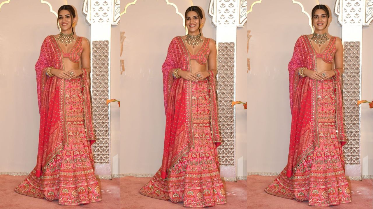 Kriti Sanon looks astonishingly pretty in pink Arpita Mehta lehenga (PC: Viral Bhayani)