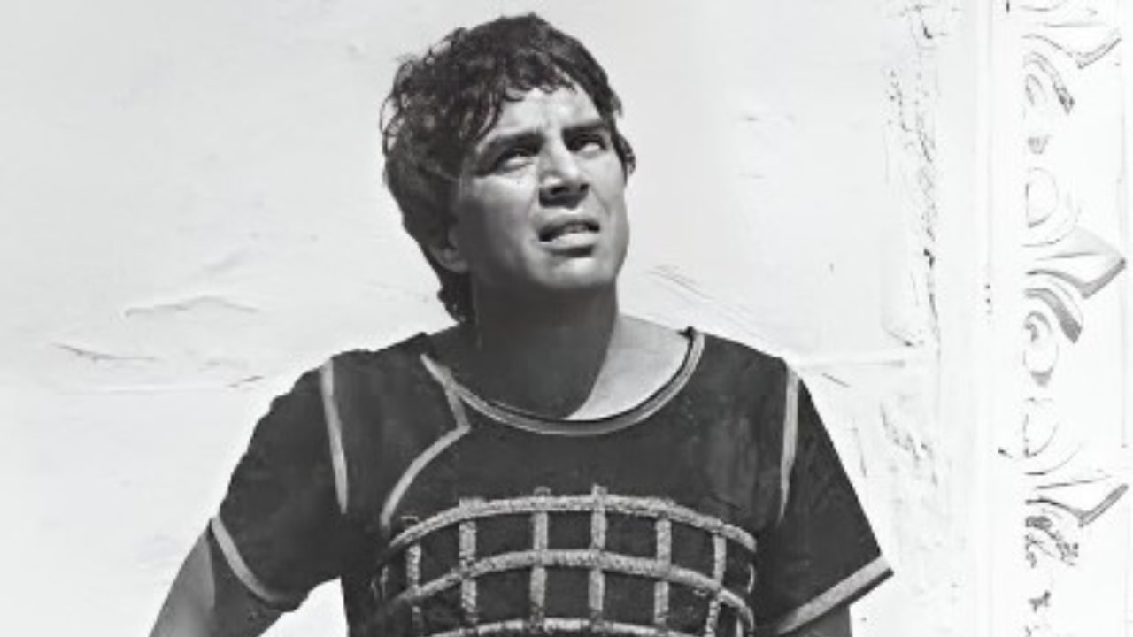 10 best Dharmendra dialogues as memorable as his performances