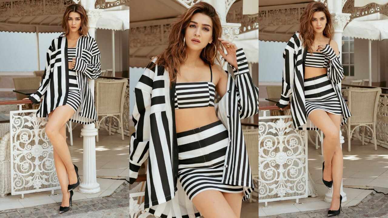 Kriti’s B&W mini skirt co-ord set (PC: Sukriti Grover Instagram/Tejas Nerurkarr)