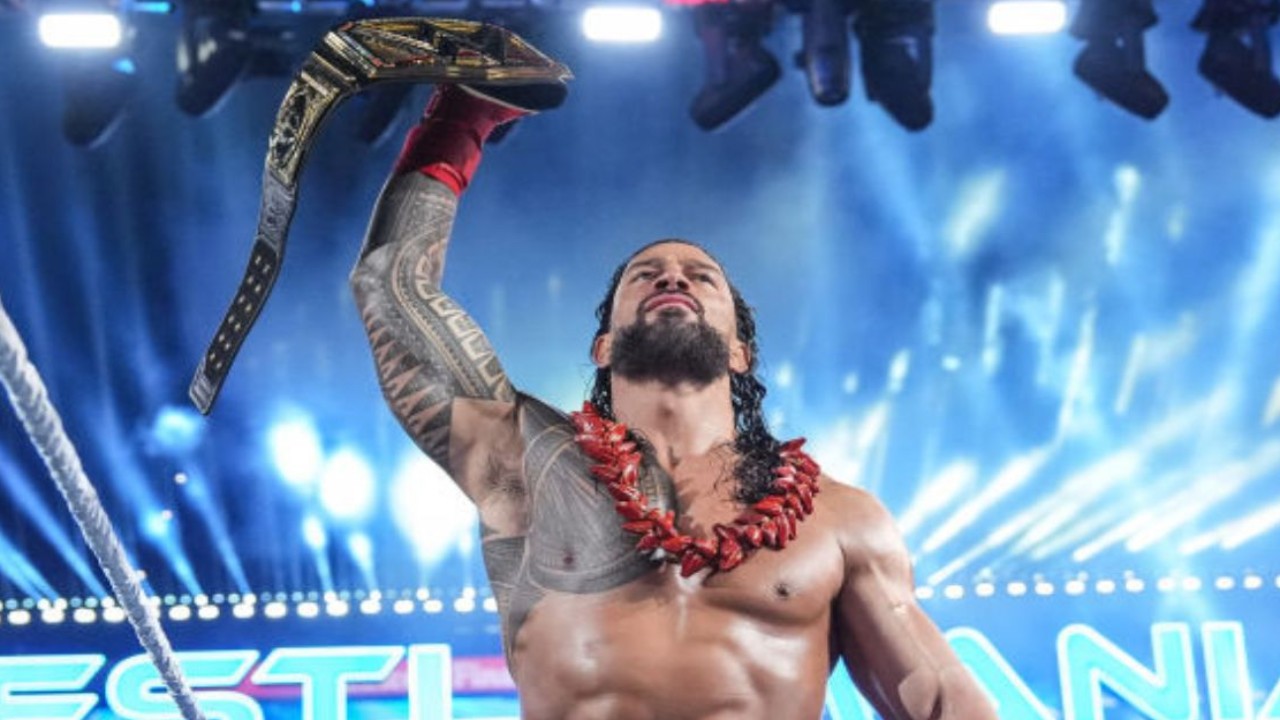  Solo Sikoa Calls Out Roman Reigns On WWE SmackDown Amid His SummerSlam 2024 Return Speculation