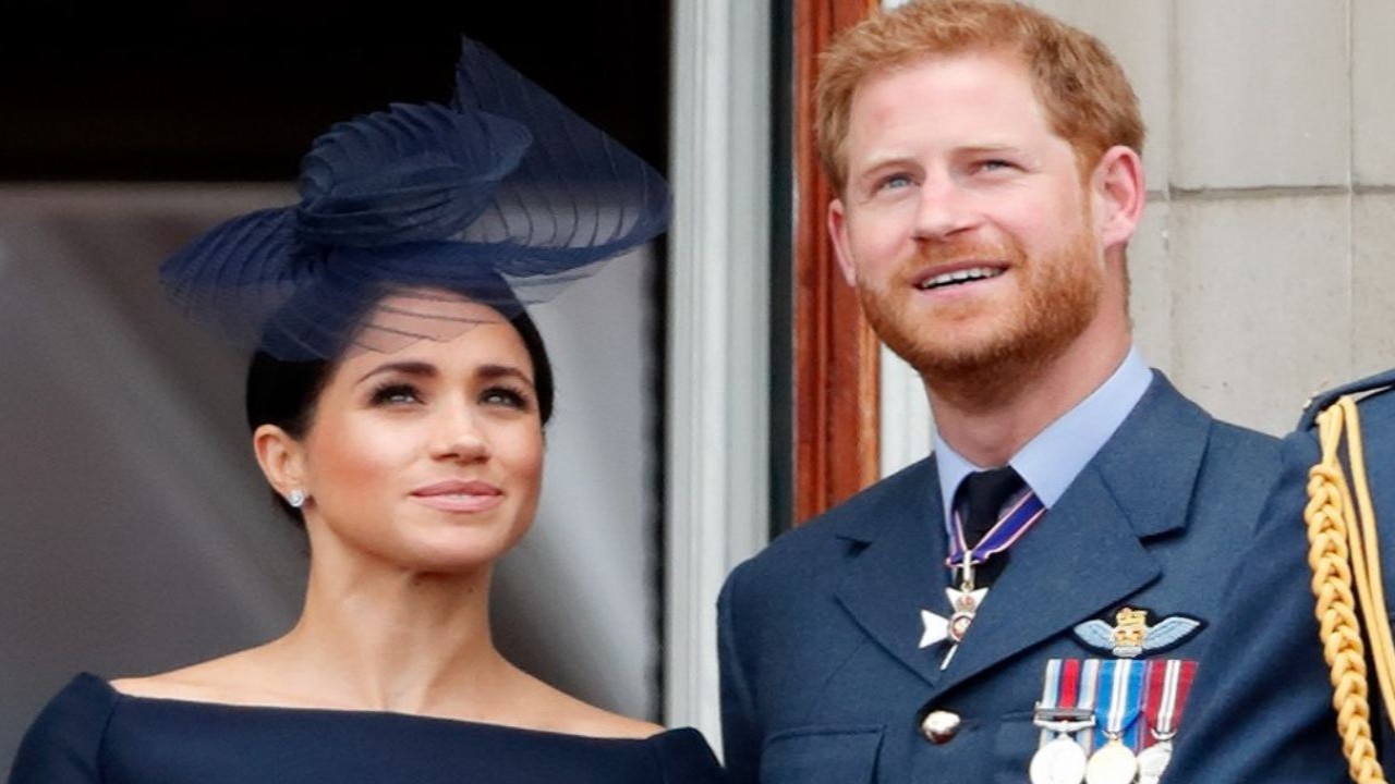 Meghan Markle And Prince Harry’s Plans Are Reportedly Becoming A Joke To The Palace; DEETs Inside