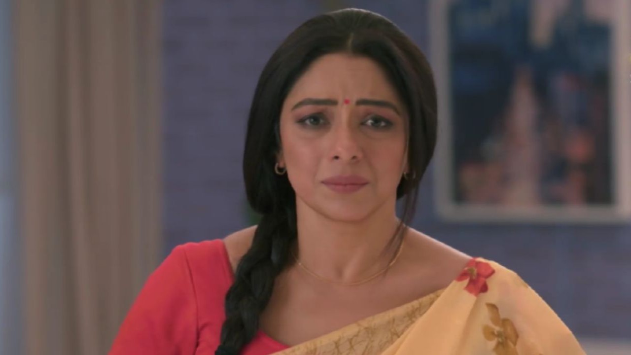 Anupamaa Written Update, July 6: Anuj's plans to go back to USA are canceled due to Aadhya's unexpected stomach pain