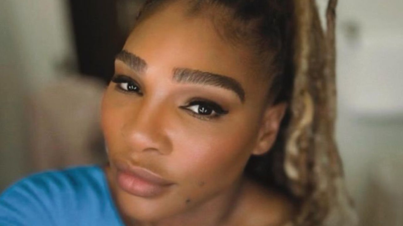 Serena Williams aims at Drake