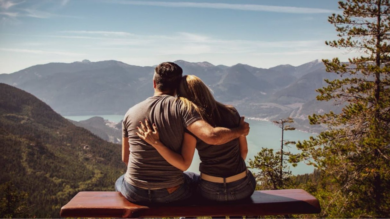 20+ Ways to Show Love to All the Special People in Your Life