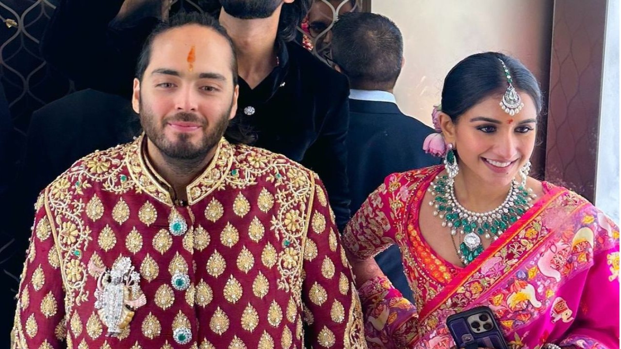 Anant-Radhika Wedding: YouTuber, businessman enter without permission; cops register case (Instagram/@meezaanj)