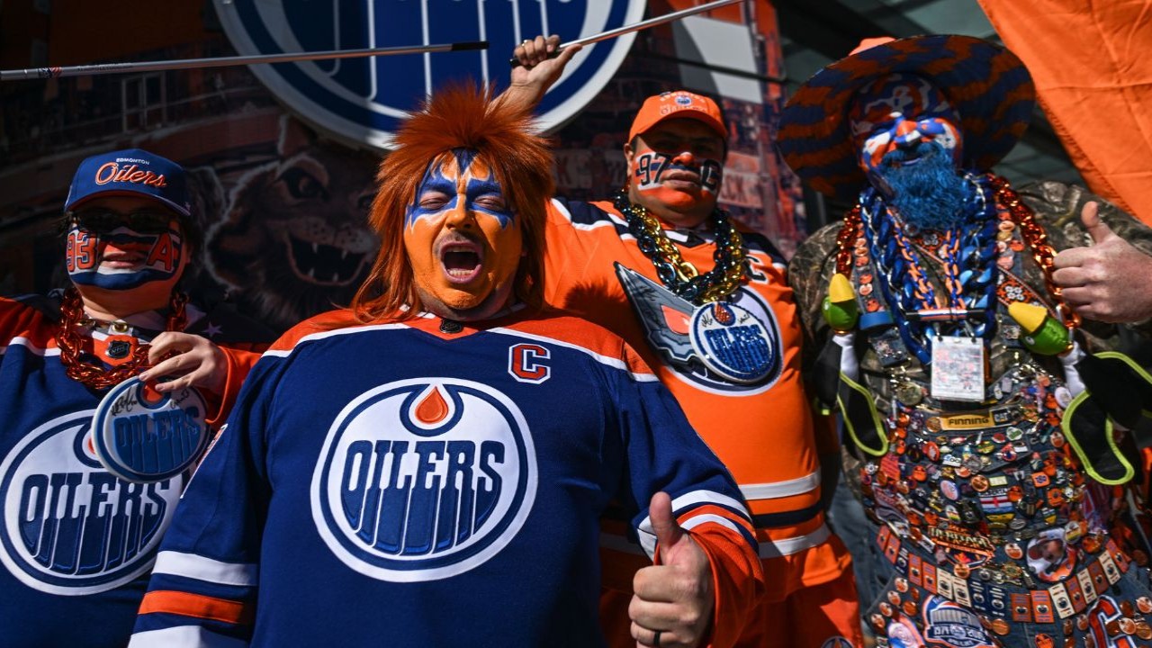 NHL Team Edmonton Oilers fans [Credit-Getty] 