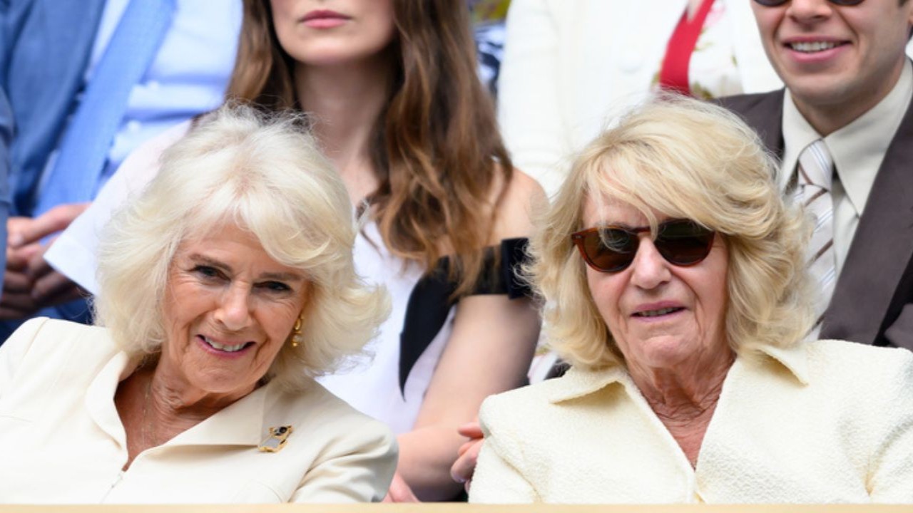 Queen Camilla and her sister Annabel Elliot (CC: Getty Images)