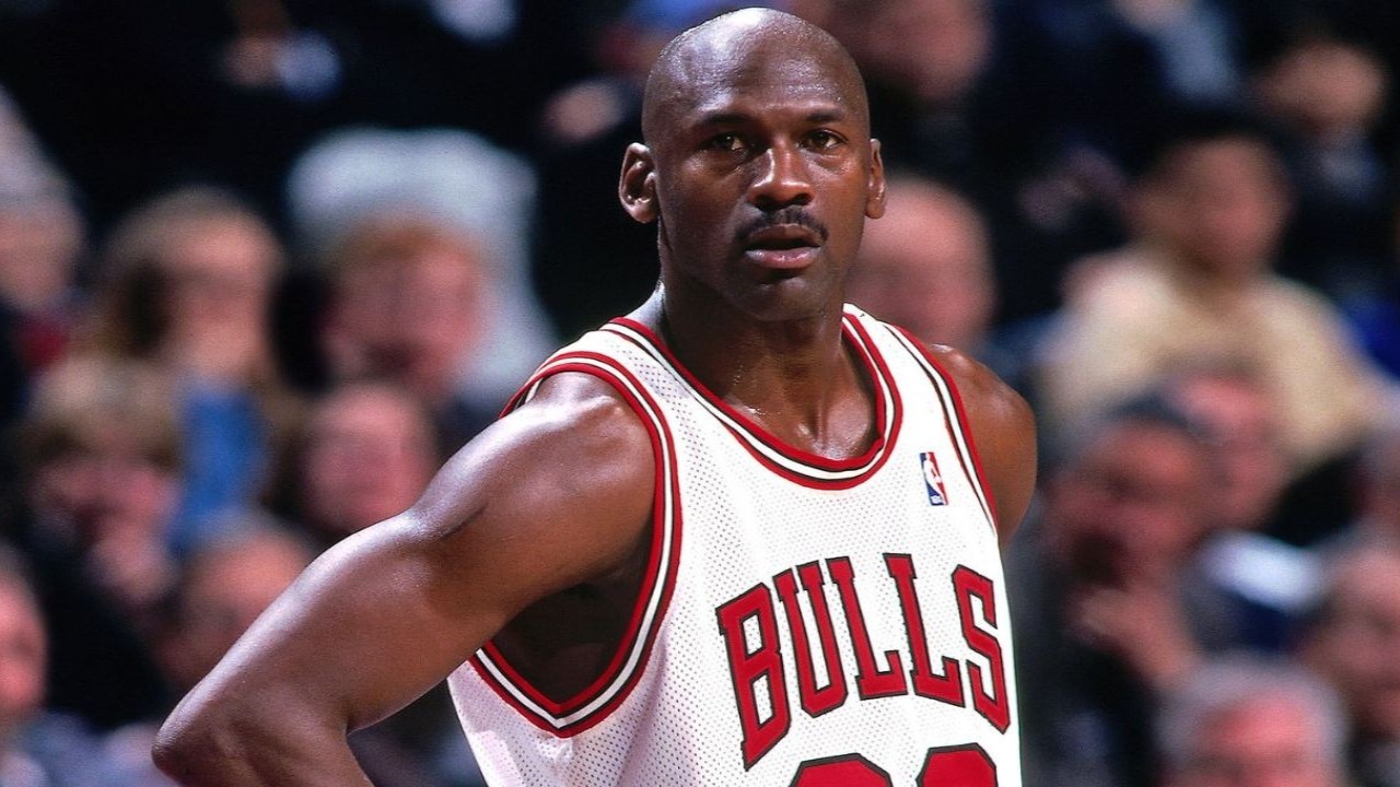 Why did Michael Jordan wear no 45 in second stint with the Chicago Bulls and then go back to no 23 Find out PINKVILLA