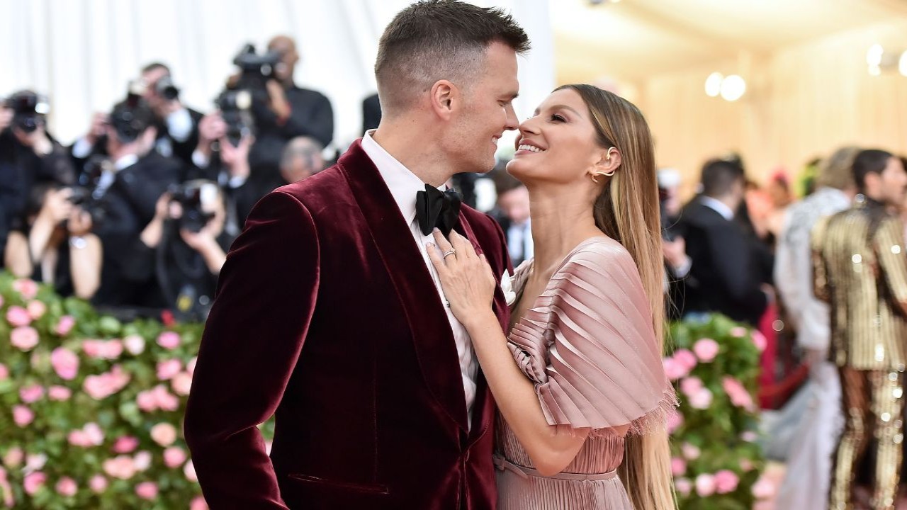 Fans Unnecessarily Drag Tom Brady’s Ex-wife Gisele Bundchen After Rumors of NFL Legend Dating Model Brooks Nader