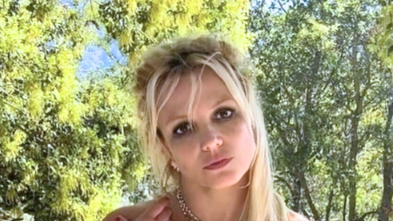 Britney Spears Responds To Ozzy Osbourne’s Critique Of Her Instagram Dancing, Calls His Family Boring