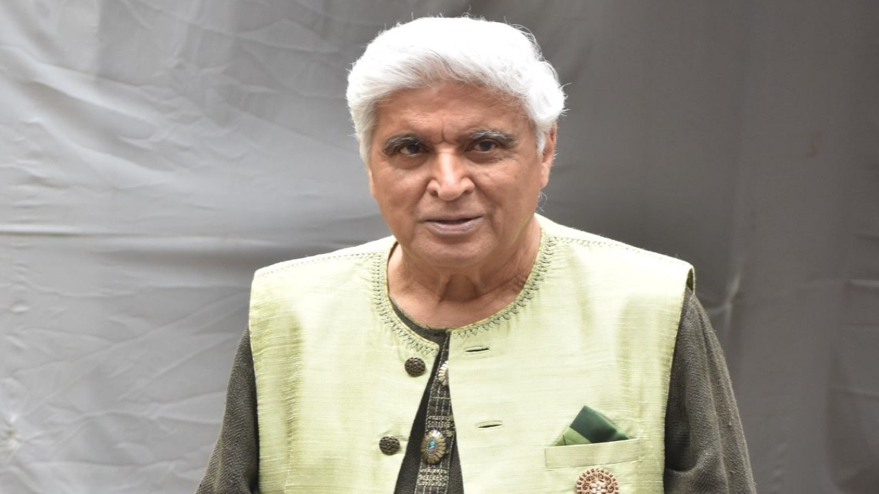 Javed Akhtar purchases new luxurious apartment in Mumbai; can you guess the whopping price?