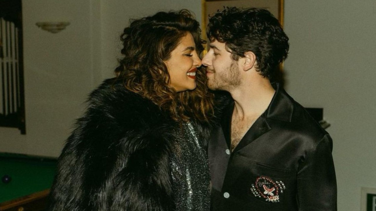 Nick Jonas melts hearts in UNSEEN pic with Priyanka Chopra on their 6th proposal anniversary: 'Thank you for saying yes to me'