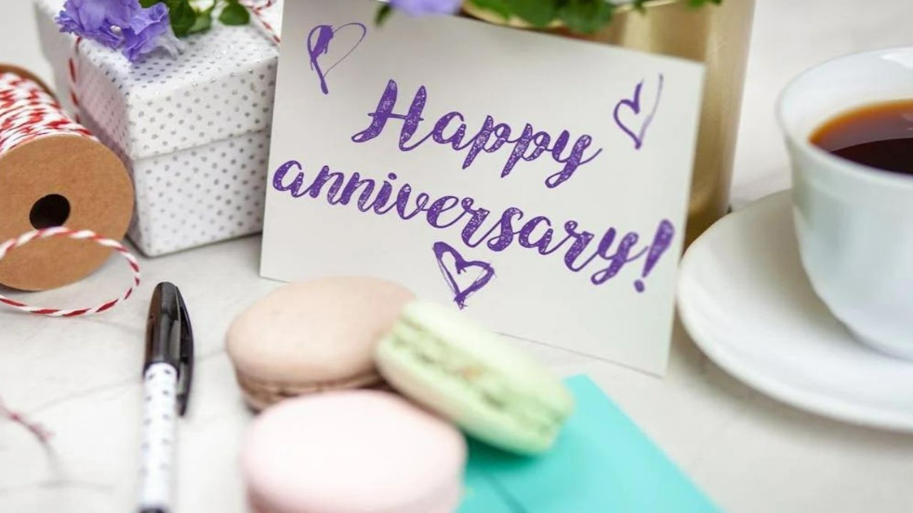 Anniversary Wishes for Couples