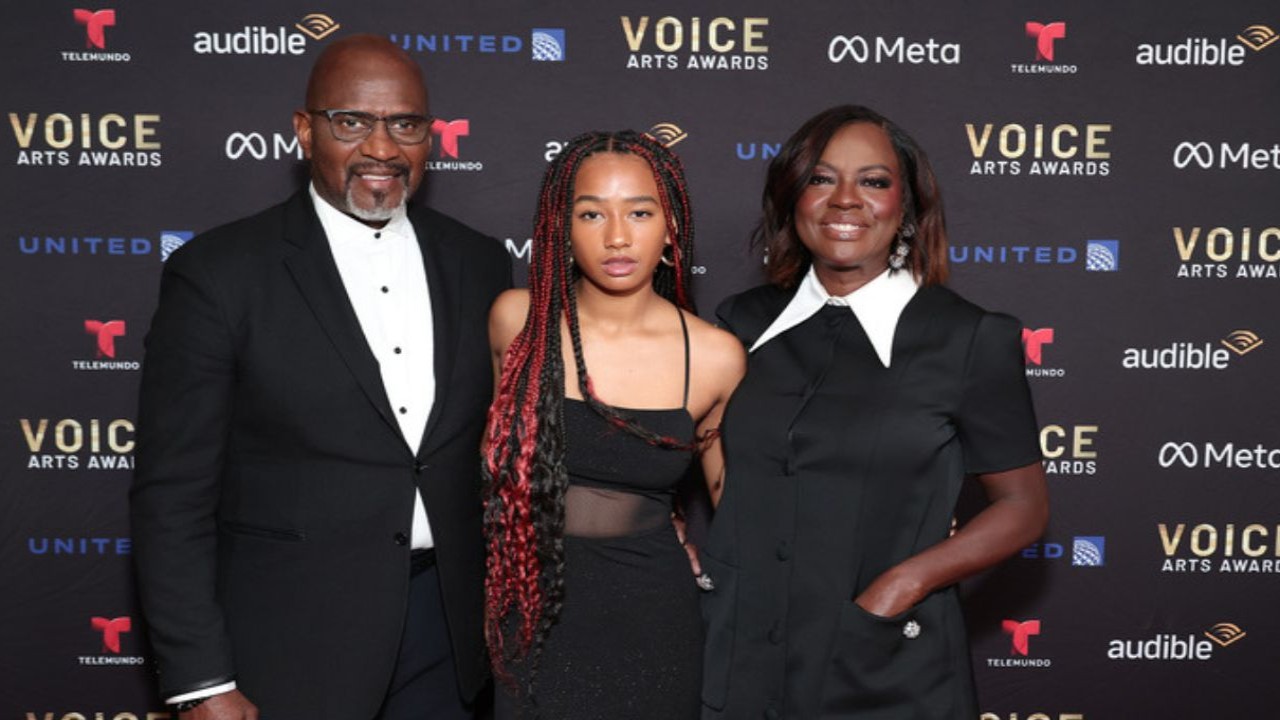 Julius Tennon, Genesis Tennon and Viola Davis (CC: Getty Images)