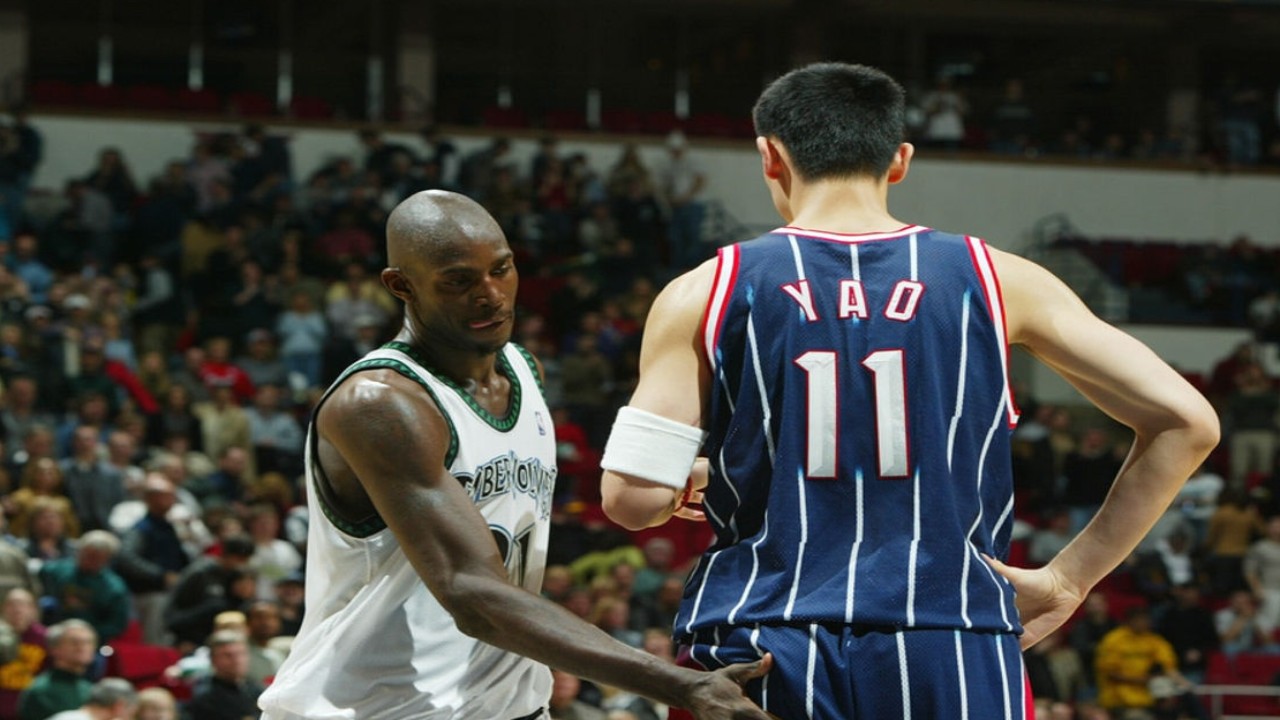 When Kevin Garnett Opened Up About Team USA's Prize Money on Yao Ming Dunker in 2000 Olympics; DETAILS Inside 