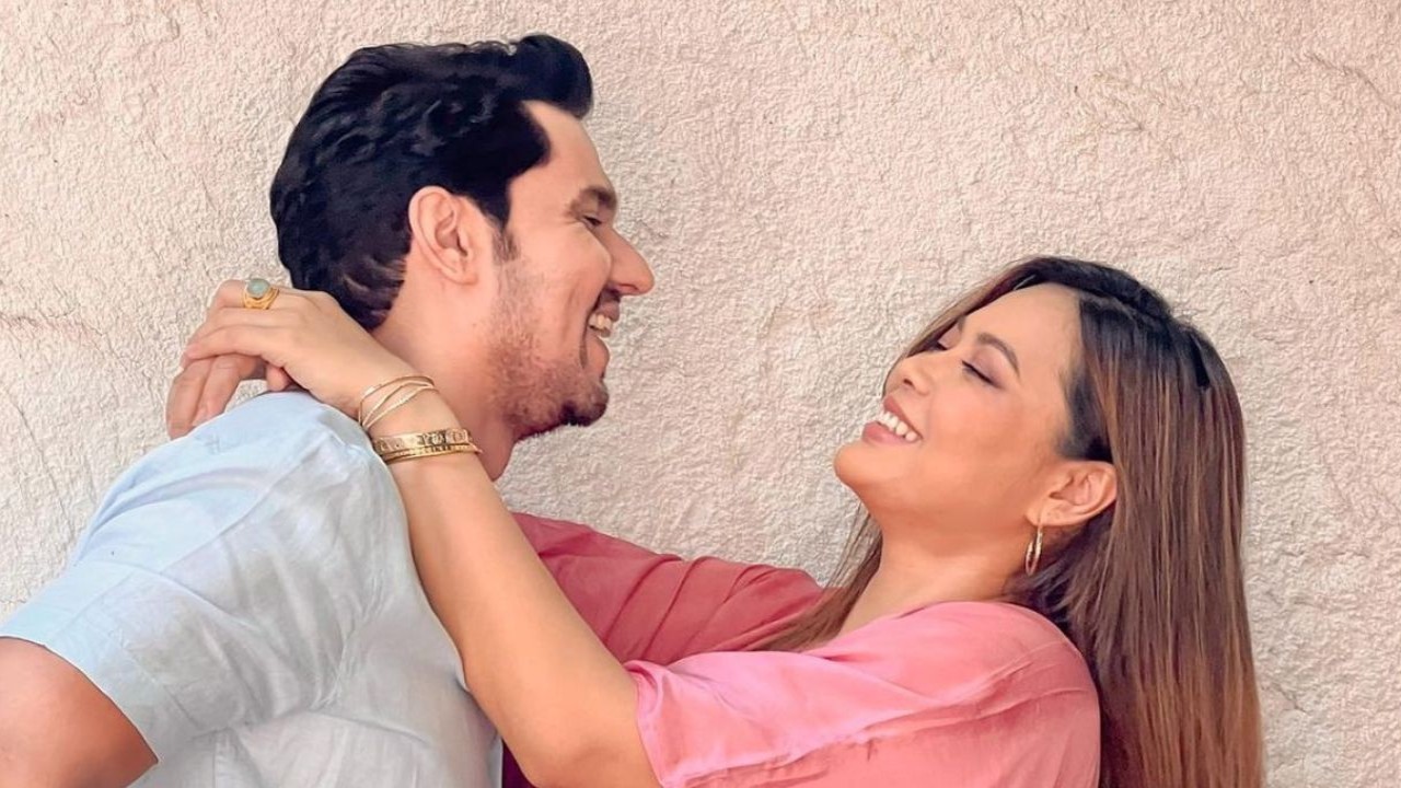 Randeep Hooda Birthday: DYK actor meeting his now-wife Lin has a Naseeruddin connection? (Instagram/@randeephooda)