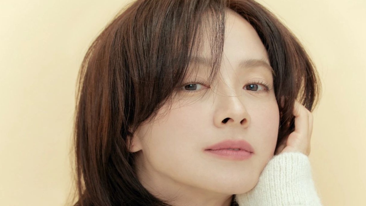 Song Ji Hyo: image from Nexus e&m