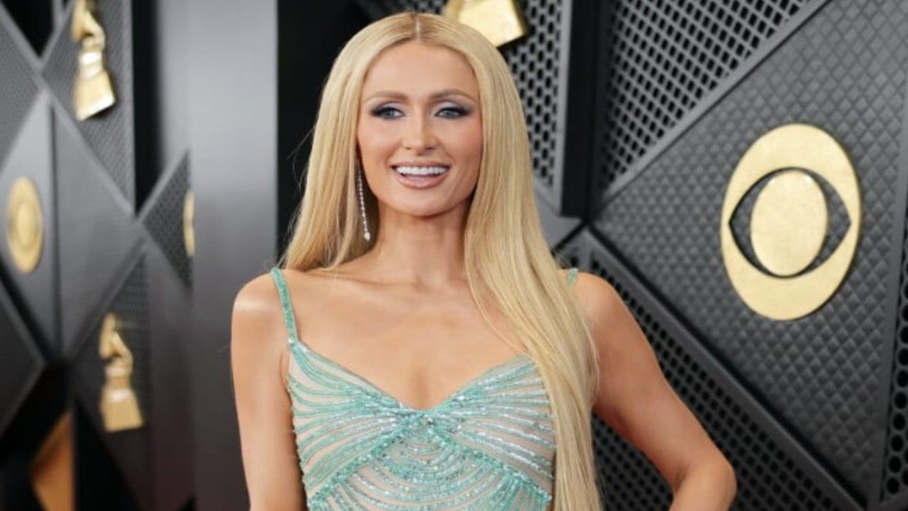 Paris Hilton’s Trailer Catches Fire On Music Video Set; Hotel Heiress Shares Shocking P...